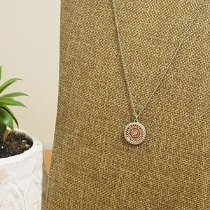 Premier Designs Lacy Necklace